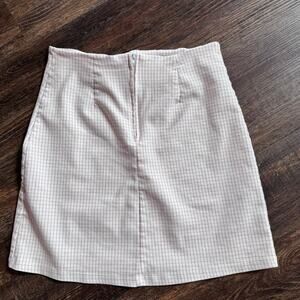 Altar'd State Size XS White/Pink
Gingham Checked Print Mini Skirt